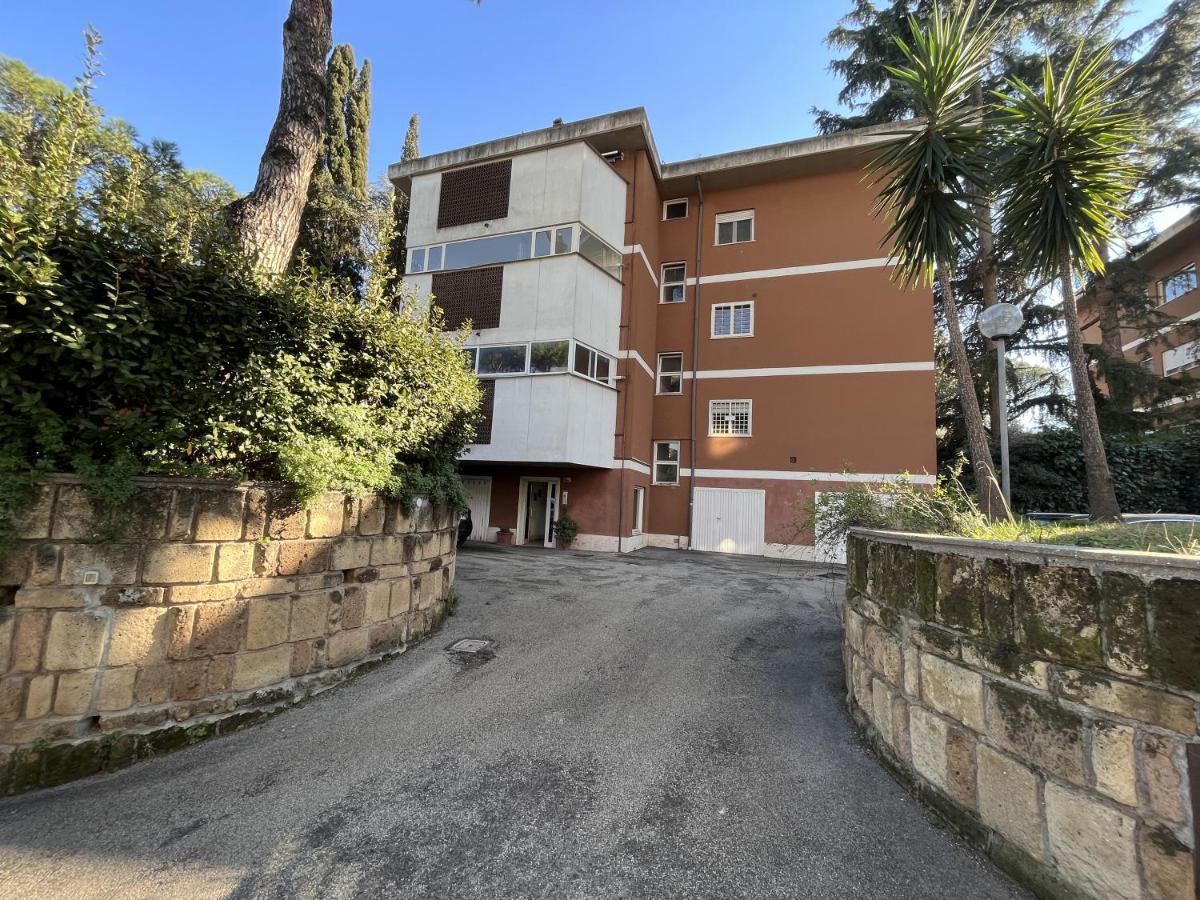 Monolocale A Mostacciano Apartment Rome Bagian luar foto