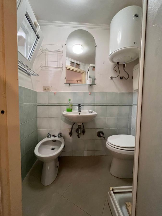 Monolocale A Mostacciano Apartment Rome Bagian luar foto